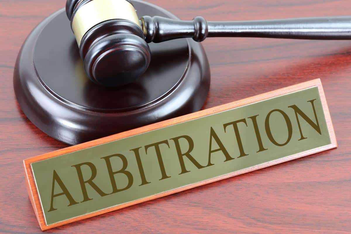 Arbitration Trong Hợp đồng Là Gì