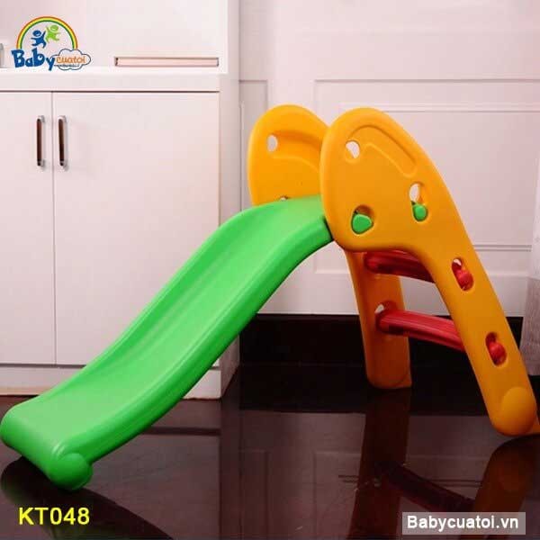 Cầu trượt cho bé