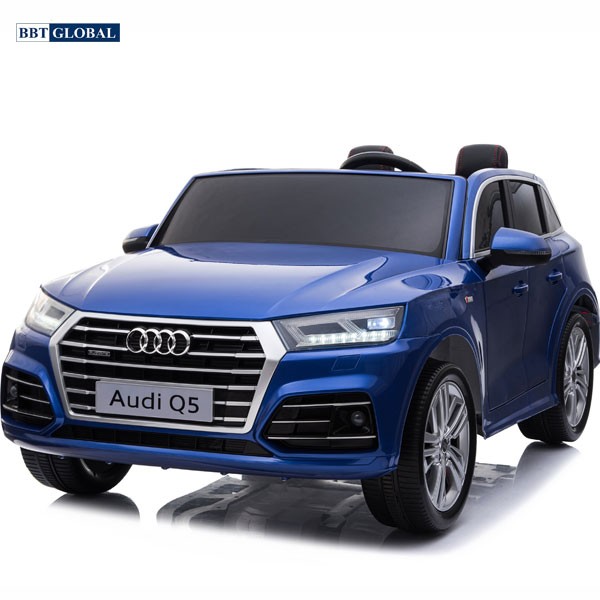 Xe Ô tô điện trẻ em Bản quyền Cao cấp Audi Q5 có màn hình LCD