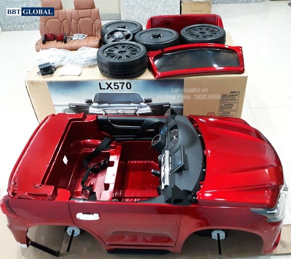 Đập hộp xe ô tô điện trẻ em Lexus LX570