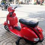 Xe máy điện cho bé gái Bản quyền Vespa cỡ lớn nhất PX150