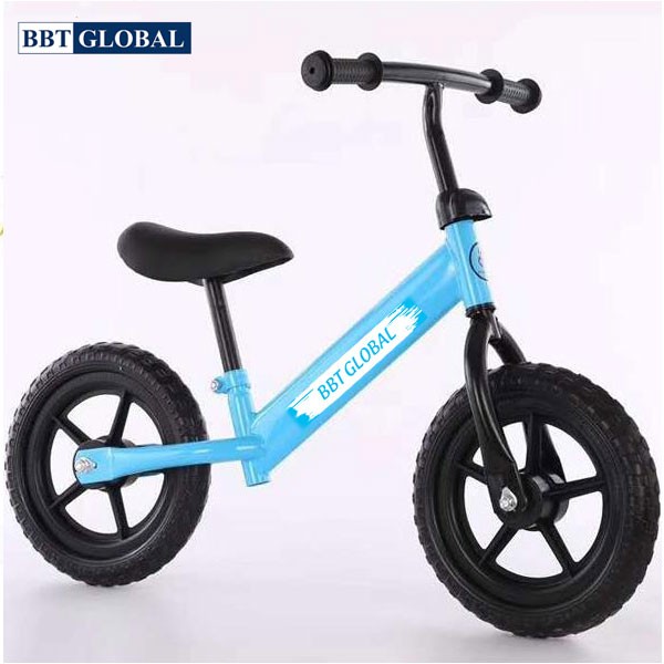 Xe chòi chân cho bé 4-5 tuổi