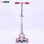 Xe trượt scooter 3 bánh cho bé BBT Global KM956A