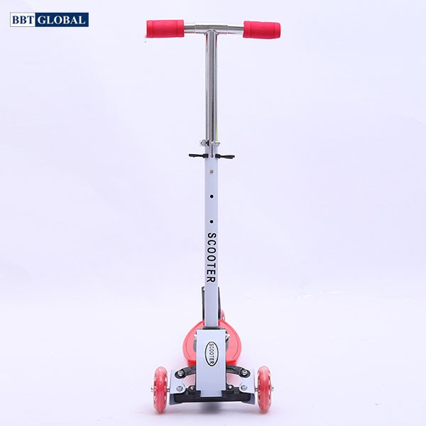 Xe trượt scooter 3 bánh cho bé BBT Global KM956A