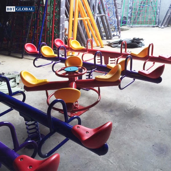 Nhún lò xo nhập khẩu 4 chỗ ZK1244