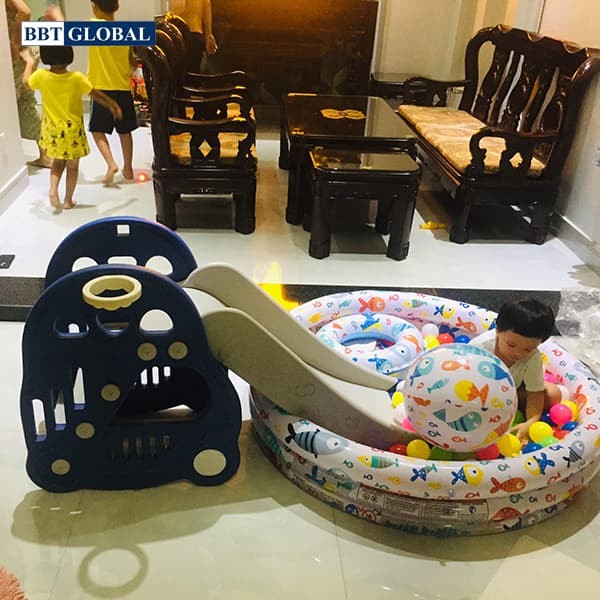 Cầu trượt cho bé ô tô máng dài 180cm WL03