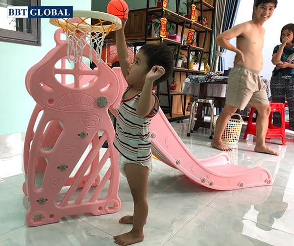 Cầu trượt đơn máng dài 1m8 bậc thang kín cho bé BBT GLOBAL BSL308