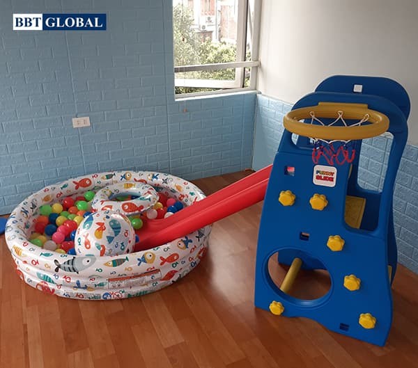 Cầu trượt Hàn Quốc có ném bóng rổ TB200