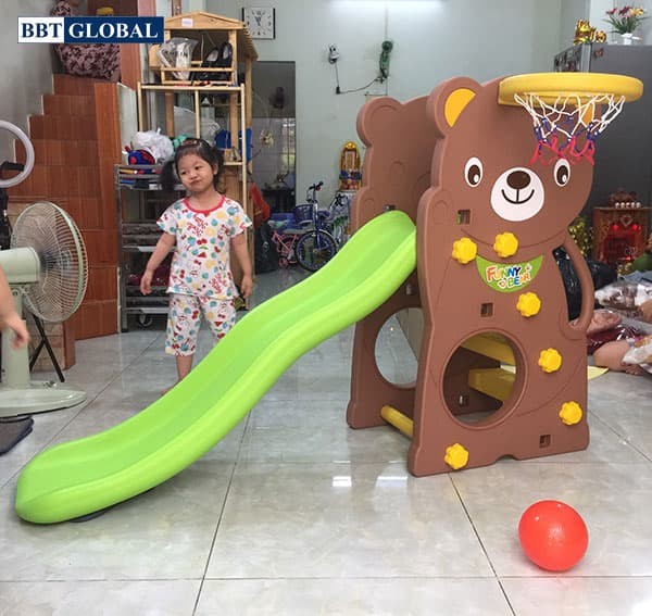 Cầu trượt Hàn Quốc gấu có ném bóng rổ CHD160