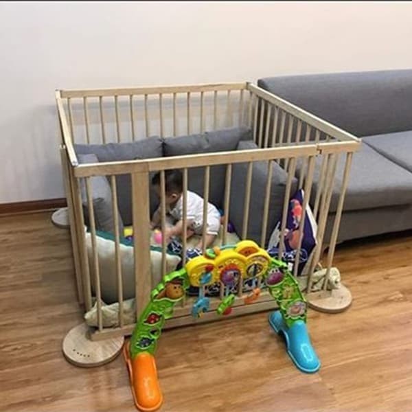 Quây cũi gỗ cho bé