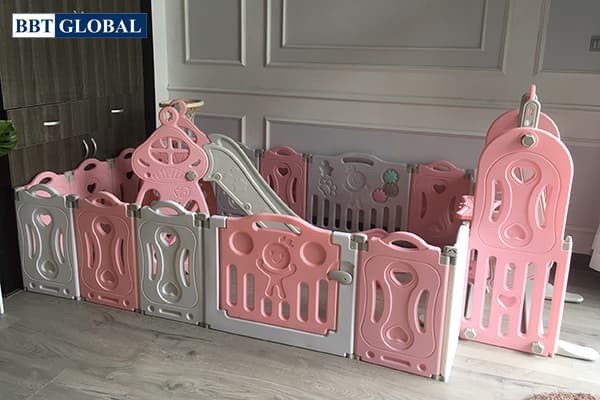 Quây cũi nhựa cho bé kèm xích đu BSL305