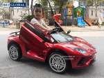 Xe Ô tô điện trẻ em dáng Lamborghini có micro karaoke BBT-6868