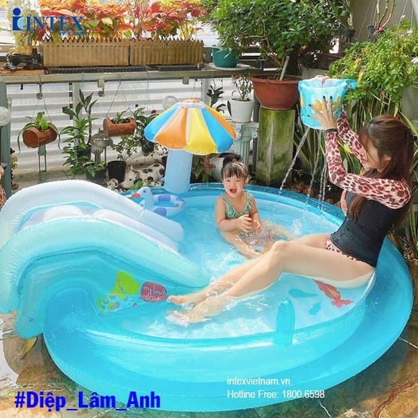 Bể bơi phao cầu trượt cá sấu chúa có vòi phun mưa INTEX 57165