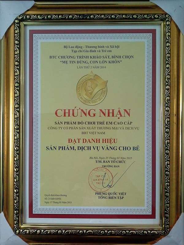 giai-thuong-san-pham-dich-vu-vang-cho-be