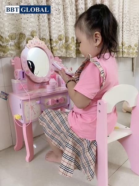 Đồ chơi bàn trang điểm gỗ cao cấp cho bé JYNC050