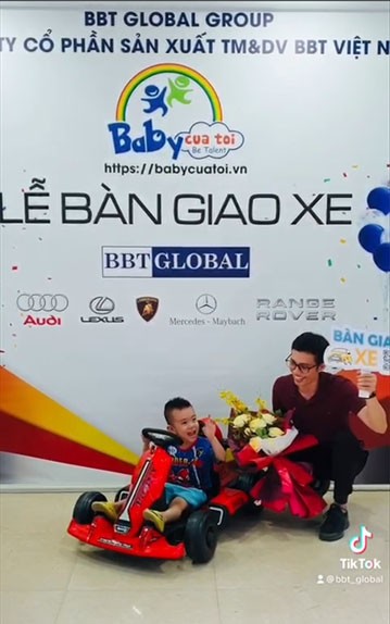 le-ban-giao-xe-o-to-cho-be