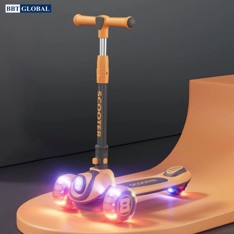 Xe trượt scooter cho bé BBT Global bánh sáng KM986