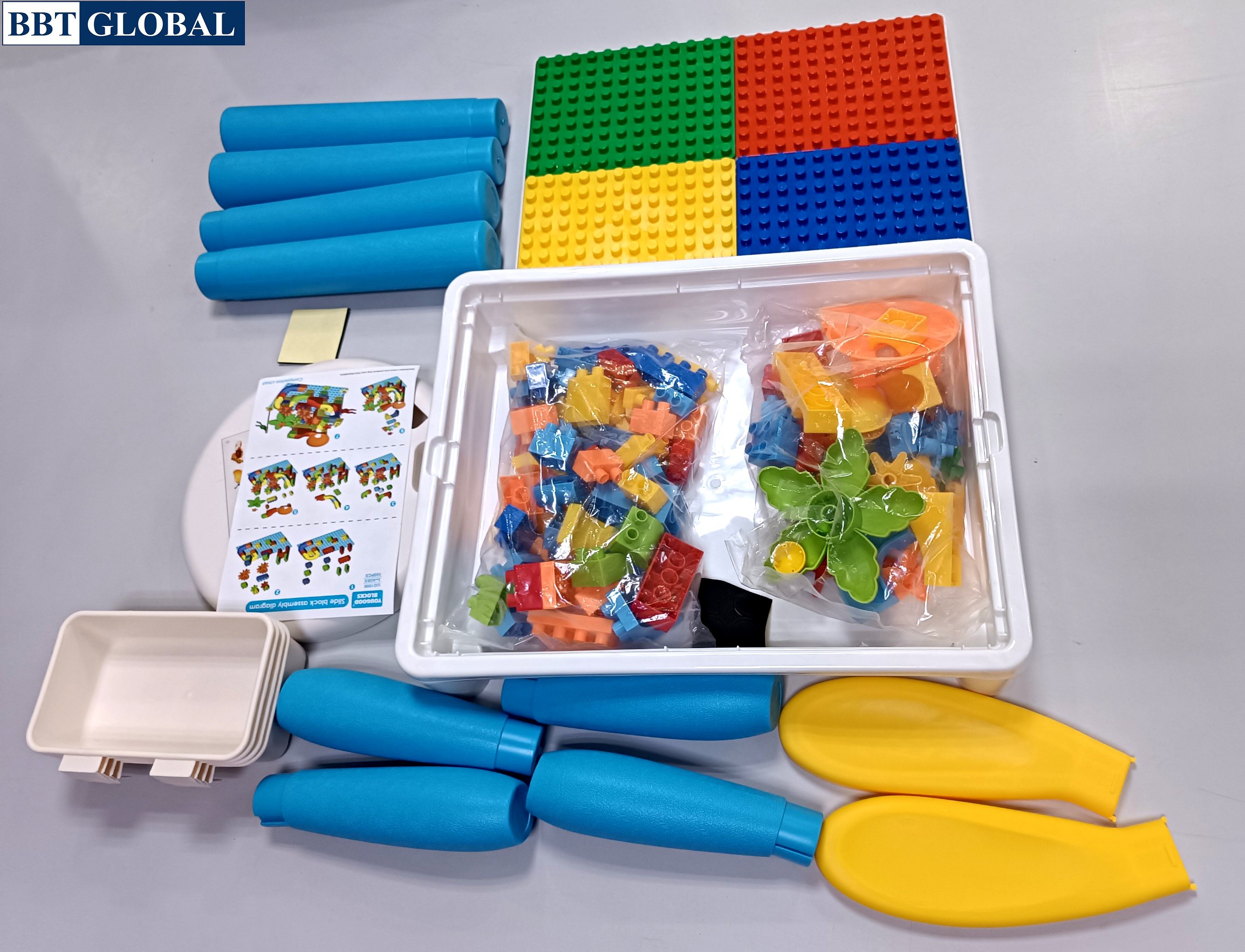 Bộ bàn ghế xếp hình LEGO đa năng kèm 105 chi tiết xếp hình cỡ lớn UG401-2