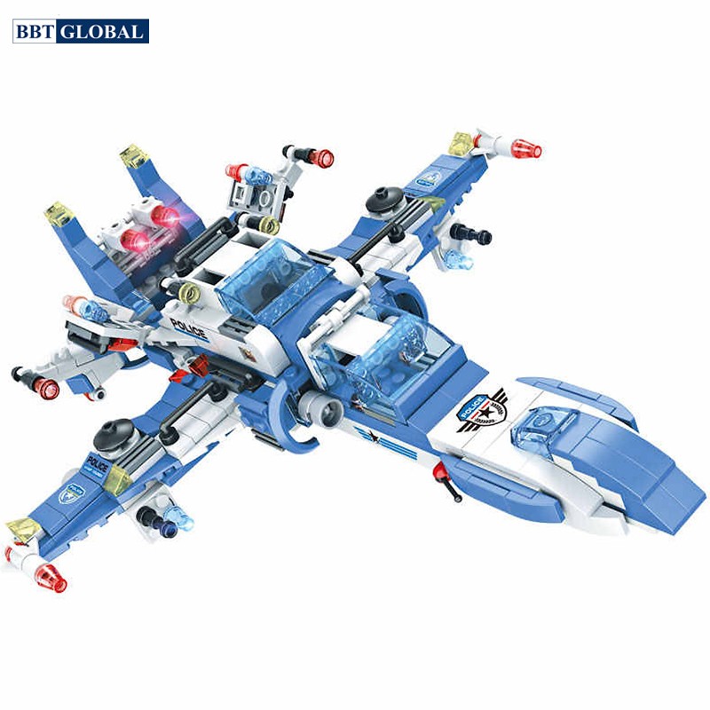 Đồ chơi xếp hình siêu nhân, Robot, xe cảnh sát 8in1 825 chi tiết LX.A320