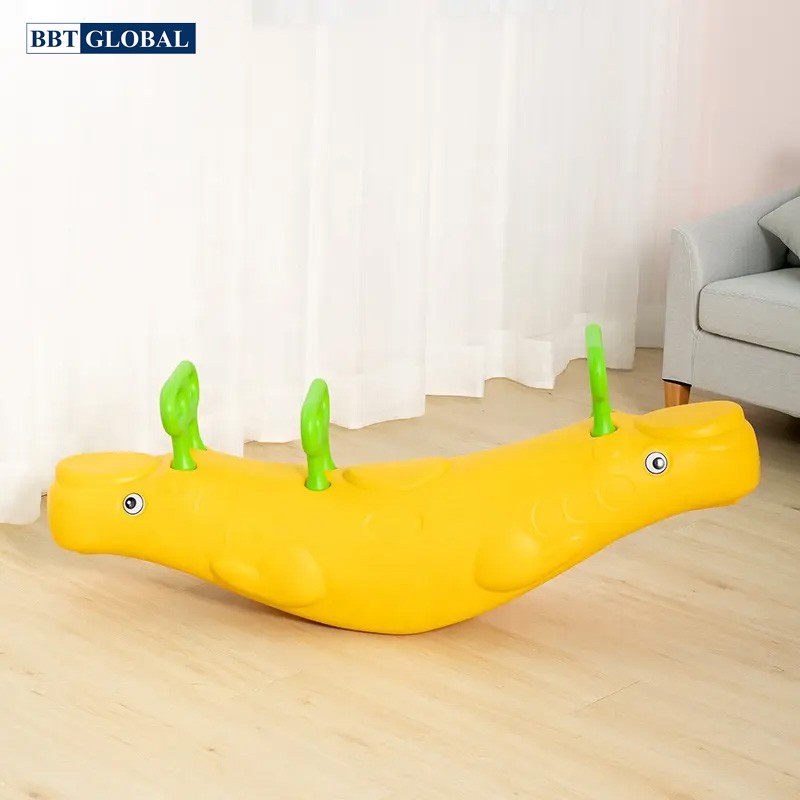 Bập bênh 3 chỗ ngồi cá voi ZK1019