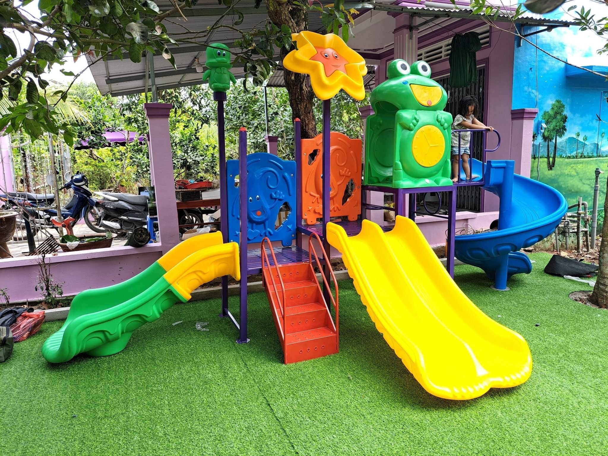 Cầu trượt liên hoàn nhập khẩu CL172-1