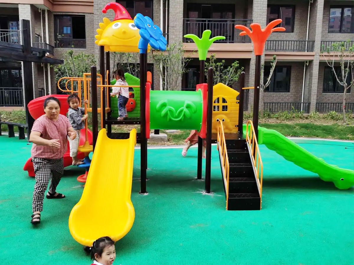 Cầu trượt liên hoàn nhập khẩu mẫu B25