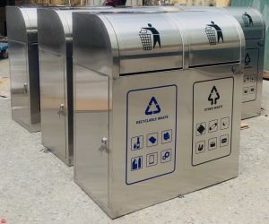 Thùng rác INOX 201 đúc với 2 ngăn cho khu vui chơi công cộng T201