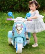 vespa-tre-em