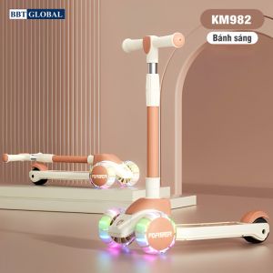 Xe trượt scooter cho bé BBT Global bánh sáng KM982
