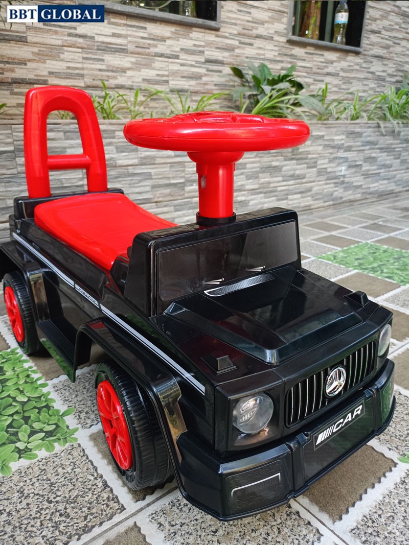 Xe chòi chân ô tô dáng Mercerdes G63 mã SW010B