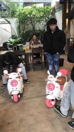xe-may-dien-vespa-gau