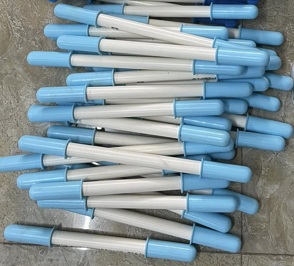 Phụ kiện cặp bộ tay cầm gồm 2 nắm tay và 1 trục bâp bênh c