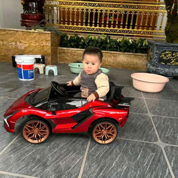 oto-dien-tre-em-lamborghini-99999-4
