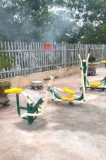 thiet-bi-cong-vien-may-tap-the-duc-1