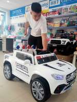 oto-dien-tre-em-canh-sat-3