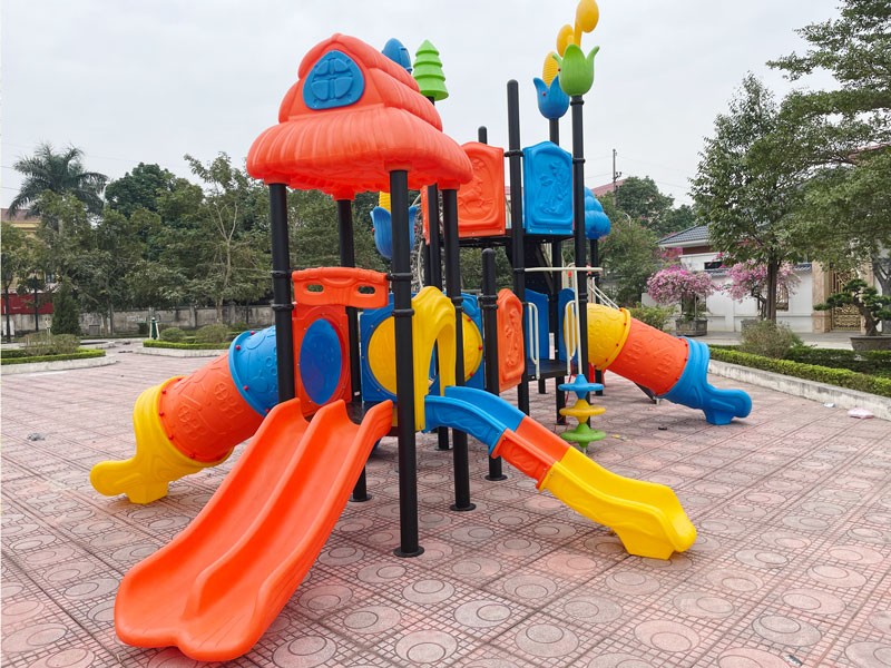 Cầu trượt liên hoàn cao cấp khu vui chơi cho trẻ con