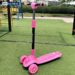 Xe trượt scooter cho bé BBT Global bánh sáng KM984
