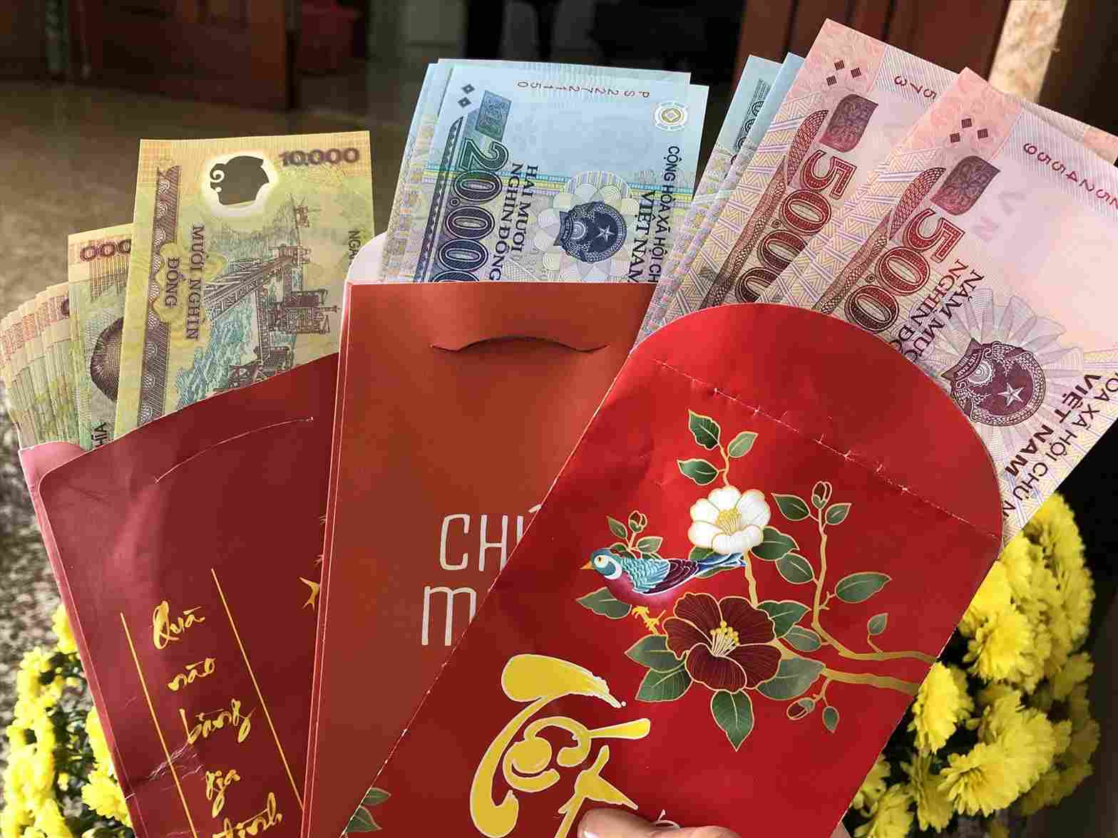 Lì xì cho bé bao nhiêu