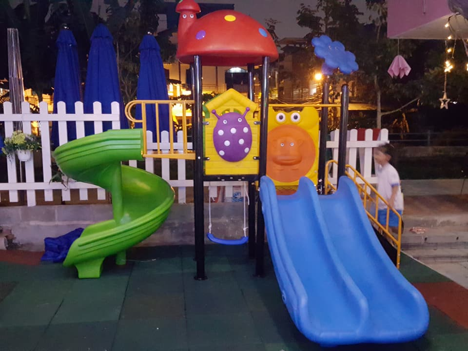 cầu trượt liên hoàn