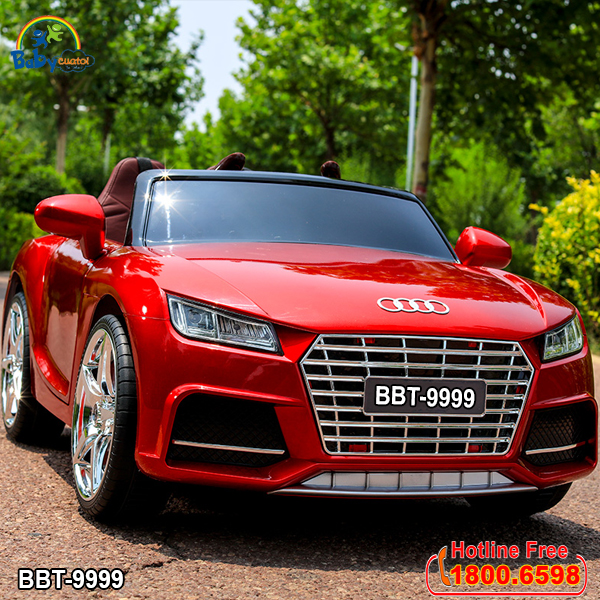 Xe ô tô điện trẻ em Audi TTS BBT-9999 màu đỏ phun sơn