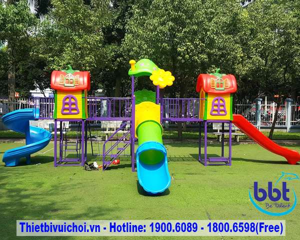 cau-truot-lien-hoan-lap-o-cong-vien-phu-nhuan-hcm-4