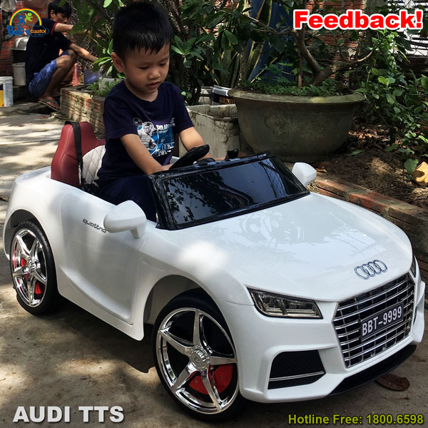 Xe ô tô điện trẻ em Audi TTS BBT-9999