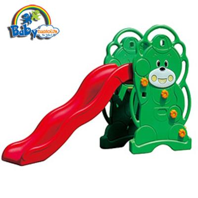 Cầu trượt cho bé hình gấu đáng yêu có ném bóng rổ - KT010
