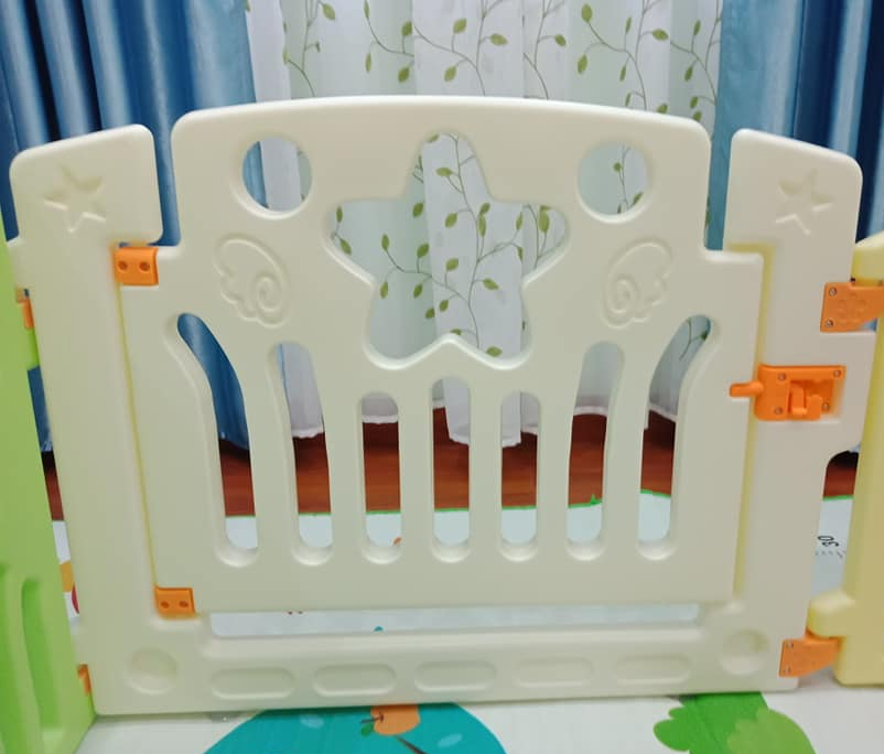 Quây cũi nhựa cho bé BR9501