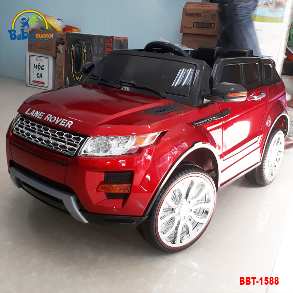 Ô tô điện trẻ em LANE ROVER màu đỏ phun sơn BBT-1588D