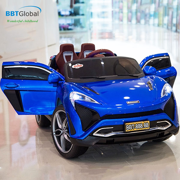 Xe ô tô điện trẻ em Mc Laren BBT-888.88 màu xanh