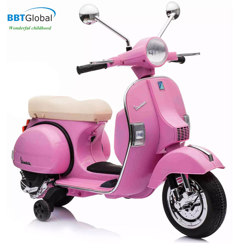 Xe máy điện trẻ em bản quyền Vespa PX150 màu hồng