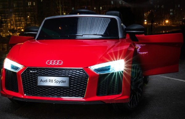 o to dien tre em Audi R8 do-5
