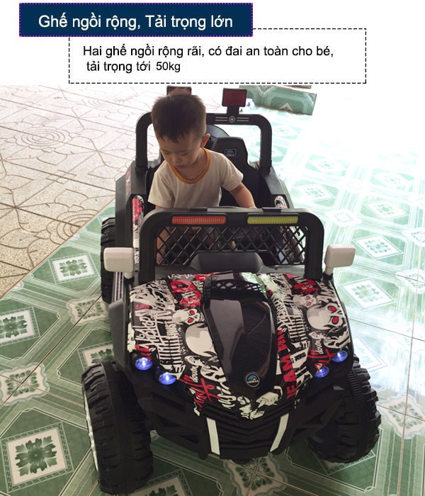 Xe Ô tô điện trẻ em địa hình 4 động cơ màu trắng BBT-3399T