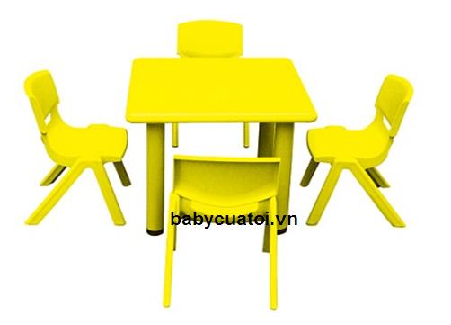 Bàn nhựa đúc nhập khẩu cao cấp - KXZY014